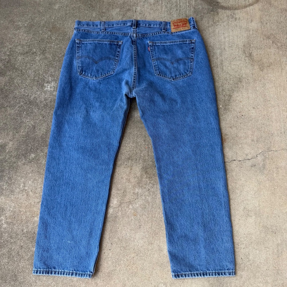 Levis 505 Regular Fit Straight Leg Jeans Mens 42x30 Blue Denim 505-0216 - Picture 5 of 12